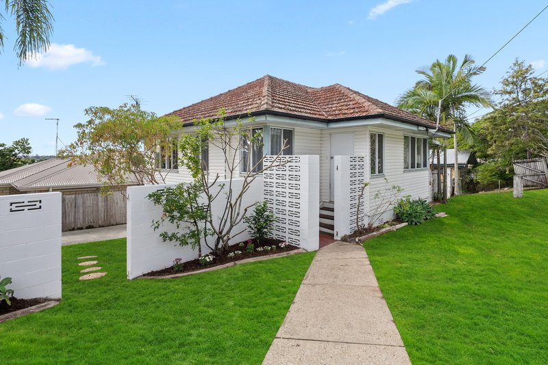 Photo - 917 Samford Road, Keperra QLD 4054 - Image 2
