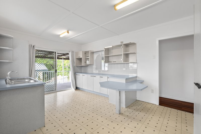 Photo - 917 Samford Road, Keperra QLD 4054 - Image 7