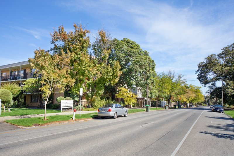 Photo - 9/174 Barton Terrace West , North Adelaide SA 5006 - Image 15