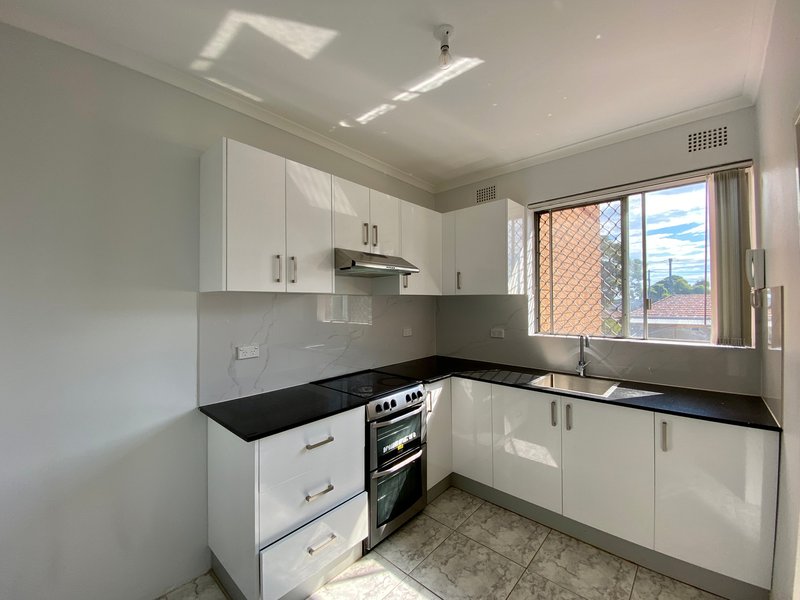 Photo - 9/18-20 Campbell Street, Punchbowl NSW 2196 - Image 4