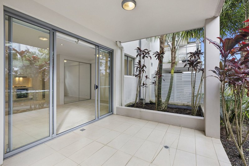Photo - 9/18-20 Shackel Avenue, Brookvale NSW 2100 - Image 2