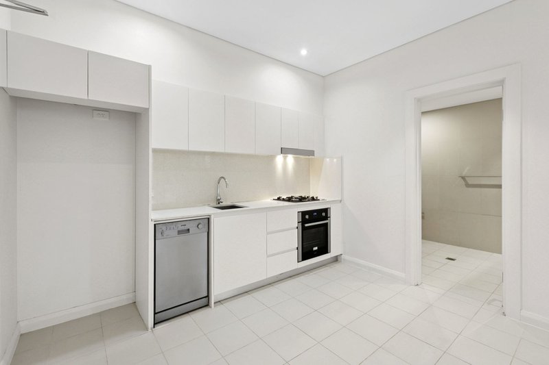 Photo - 9/18-20 Shackel Avenue, Brookvale NSW 2100 - Image 4