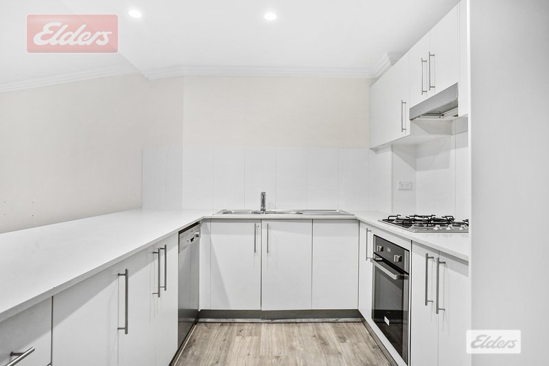 Photo - 9/18 Gray Street, Sutherland NSW 2232 - Image 4
