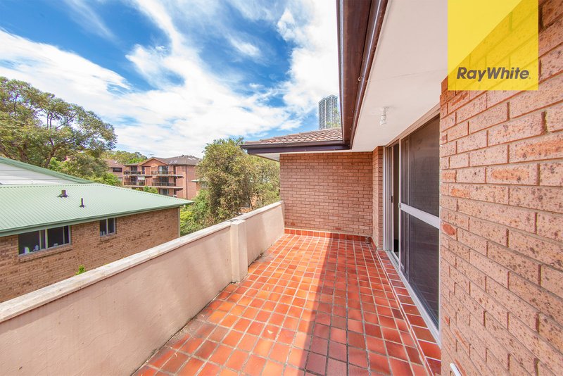 Photo - 9/18 Thomas Street, Parramatta NSW 2150 - Image 8