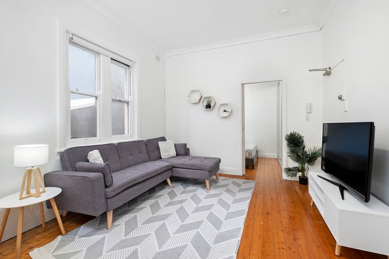 Photo - 9/19-21 Pittwater Road, Manly NSW 2095 - Image 1