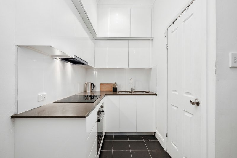 Photo - 9/19-21 Pittwater Road, Manly NSW 2095 - Image 2