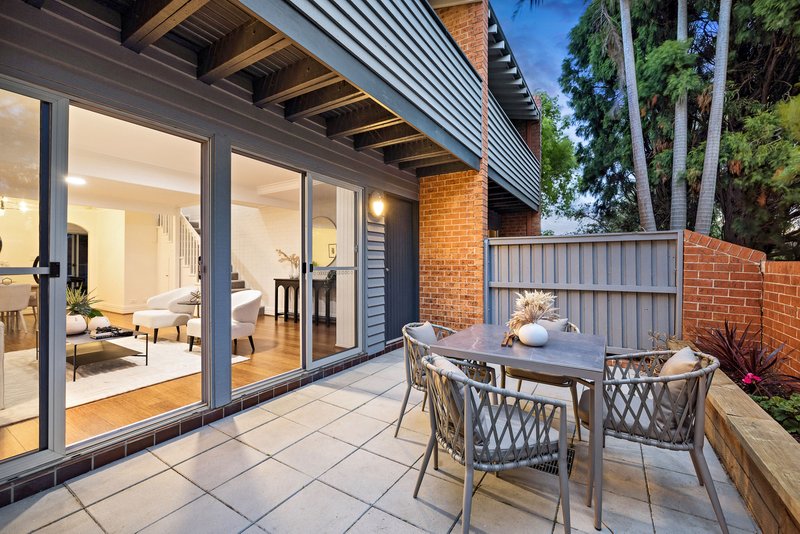 Photo - 9/19-23 Cairo Street, Cammeray NSW 2062 - Image 2