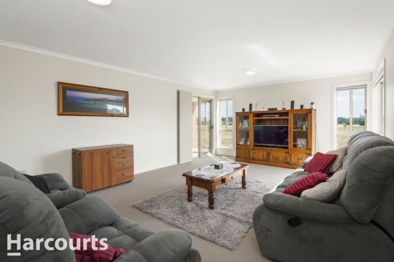 Photo - 919 Sebastopol-Smythesdale Road, Ross Creek VIC 3351 - Image 6