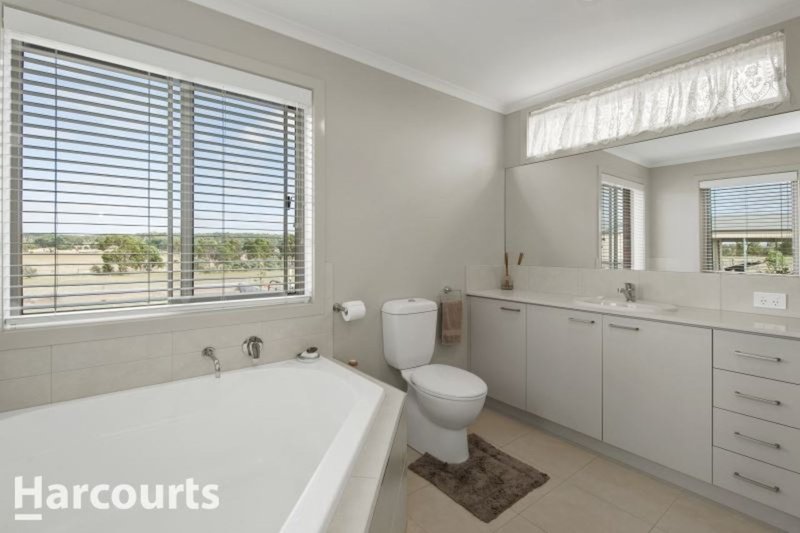 Photo - 919 Sebastopol-Smythesdale Road, Ross Creek VIC 3351 - Image 8