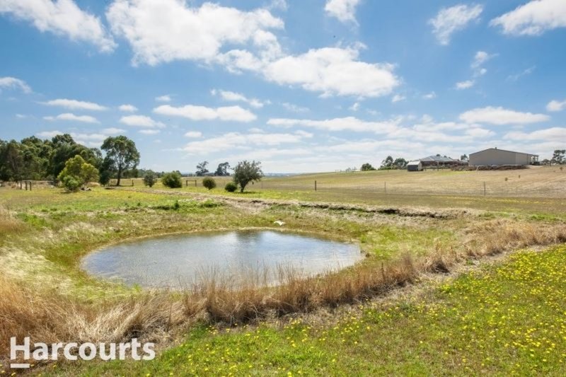 Photo - 919 Sebastopol-Smythesdale Road, Ross Creek VIC 3351 - Image 17