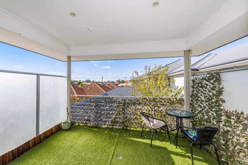 Photo - 9/19 Streatham Street, Beckenham WA 6107 - Image 9