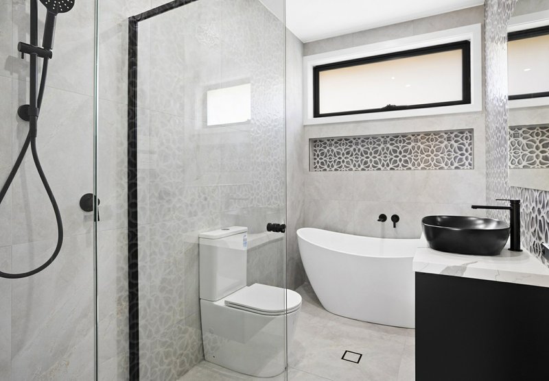 Photo - 91&91A Thirlmere Way, Tahmoor NSW 2573 - Image 17
