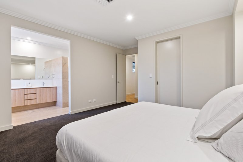 Photo - 91a Coogee Road, Ardross WA 6153 - Image 6