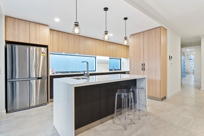 Photo - 91a Coogee Road, Ardross WA 6153 - Image 25