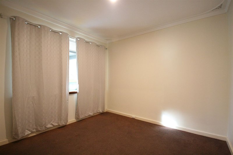 Photo - 91A Parkin Street, Rockingham WA 6168 - Image 13