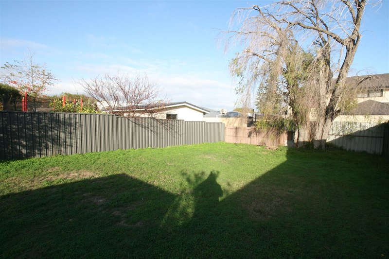 Photo - 91A Parkin Street, Rockingham WA 6168 - Image 16