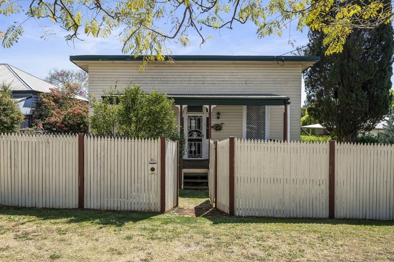 Photo - 91A Perth Street, South Toowoomba QLD 4350 - Image 26