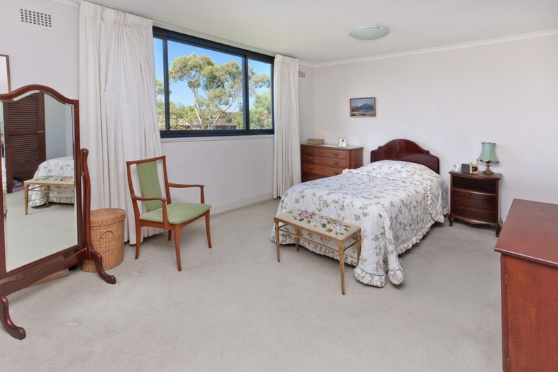 Photo - 9/2-4 Highview Avenue, Neutral Bay NSW 2089 - Image 6