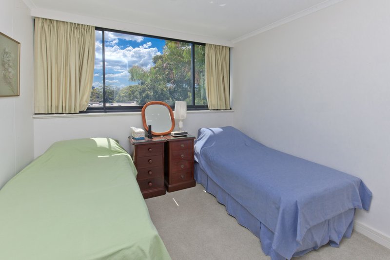 Photo - 9/2-4 Highview Avenue, Neutral Bay NSW 2089 - Image 7