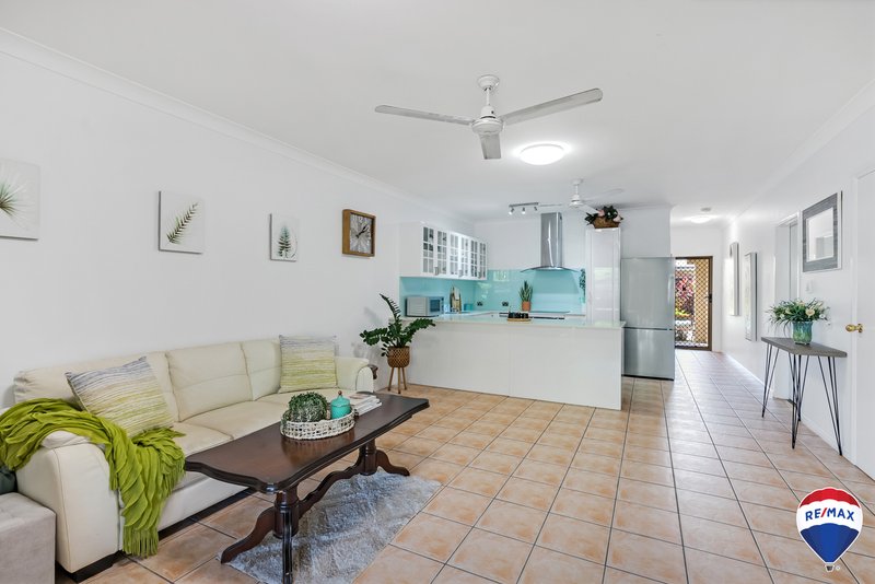 Photo - 9/2-4 Oyster Court, Trinity Beach QLD 4879 - Image 6