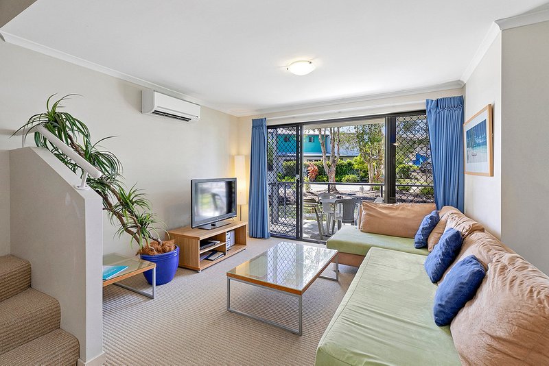 Photo - 92-73 Hilton Terrace, Noosaville QLD 4566 - Image 3