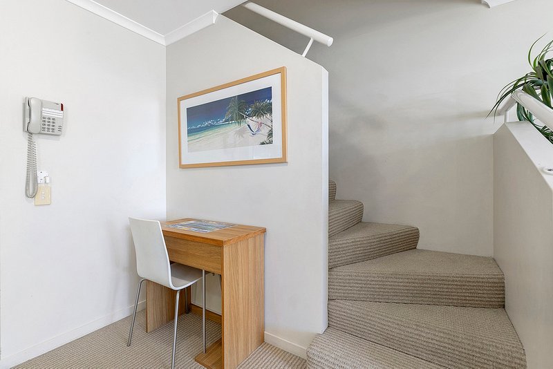 Photo - 92-73 Hilton Terrace, Noosaville QLD 4566 - Image 7