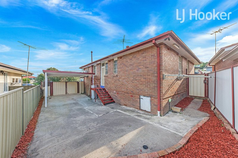 Photo - 92 + 92a Townview Road, Mount Pritchard NSW 2170 - Image 12