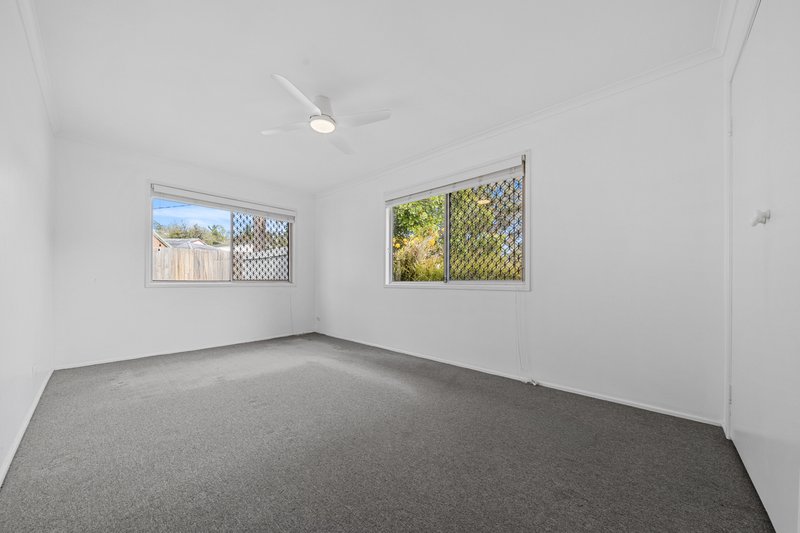 Photo - 92 Adelaide Circuit, Beenleigh QLD 4207 - Image 6