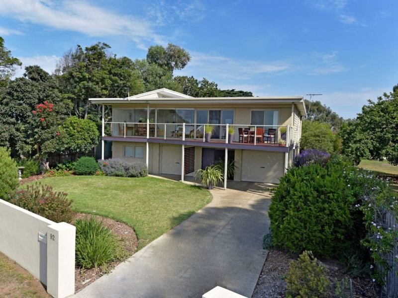 92 Bluff Road, St Leonards VIC 3223