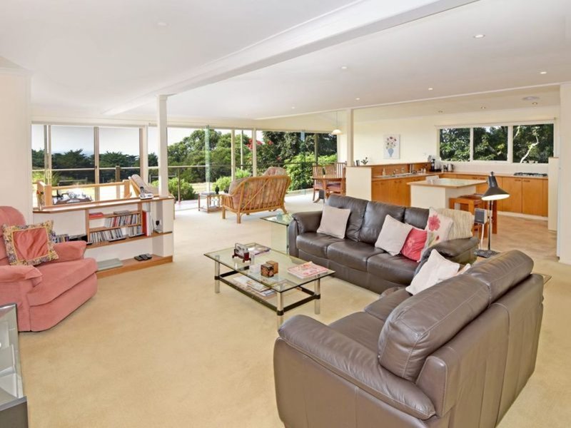 Photo - 92 Bluff Road, St Leonards VIC 3223 - Image 3