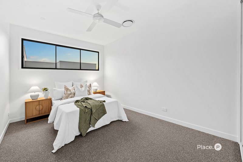 Photo - 92 Broadway Street, Carina QLD 4152 - Image 18