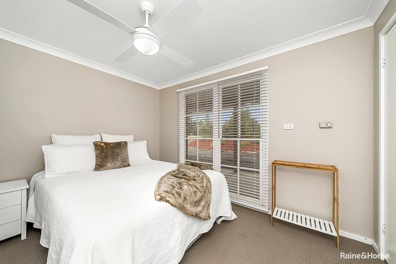 Photo - 92 Cathcart Street, Goulburn NSW 2580 - Image 12