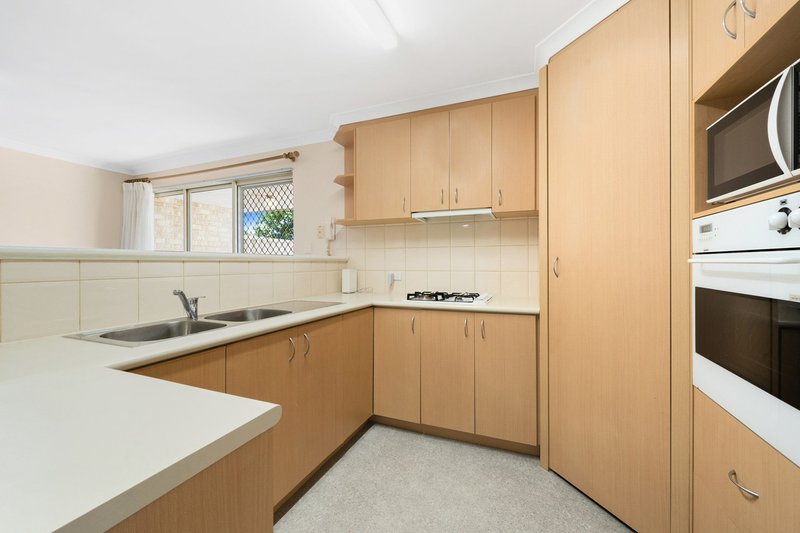 Photo - 9/2 Cerberus Avenue, Parkwood WA 6147 - Image 6