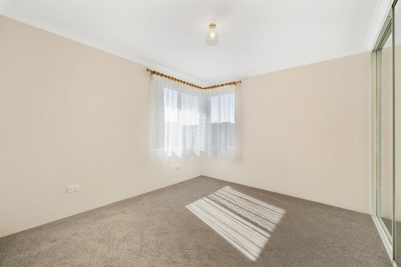 Photo - 9/2 Cerberus Avenue, Parkwood WA 6147 - Image 14