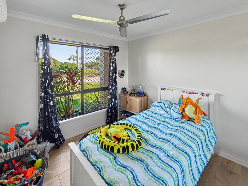 Photo - 92 Clifford Avenue, Yabulu QLD 4818 - Image 12