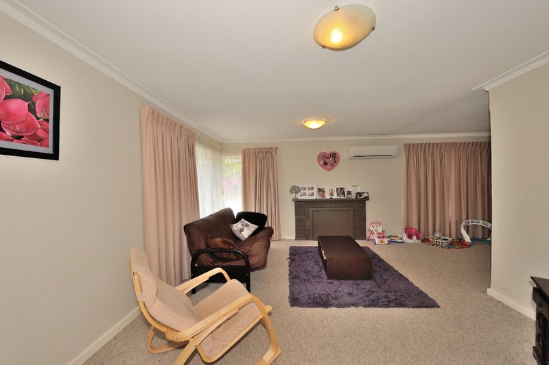 Photo - 92 Currie Street, Warnbro WA 6169 - Image 3