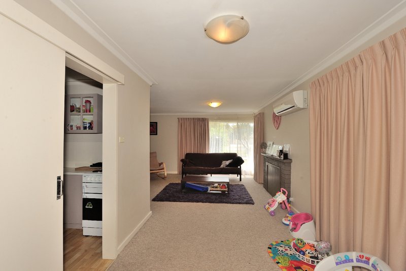 Photo - 92 Currie Street, Warnbro WA 6169 - Image 7