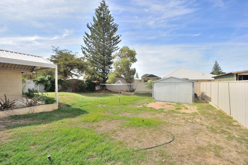 Photo - 92 Currie Street, Warnbro WA 6169 - Image 16