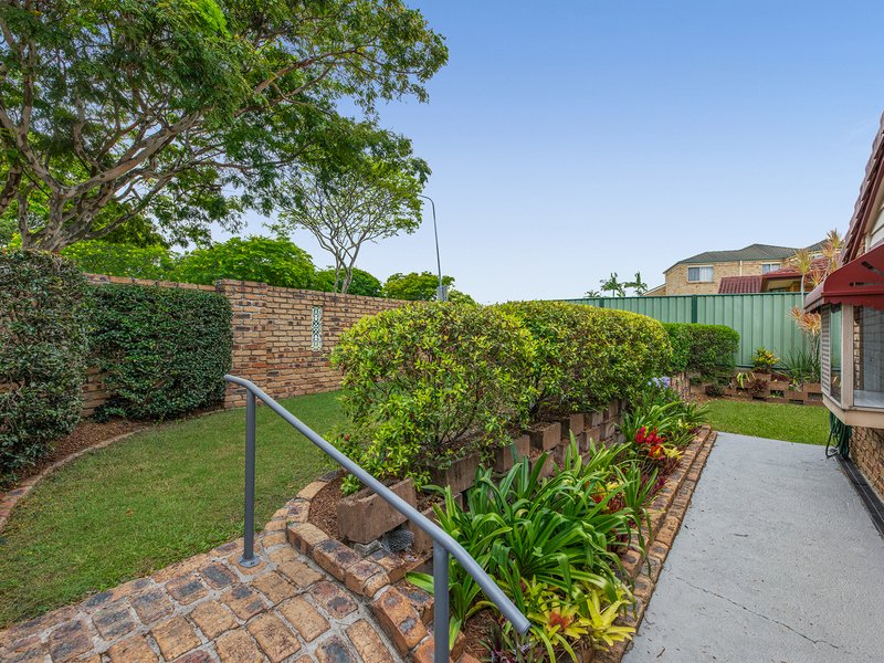 Photo - 92 Delavan Street, Wishart QLD 4122 - Image 13