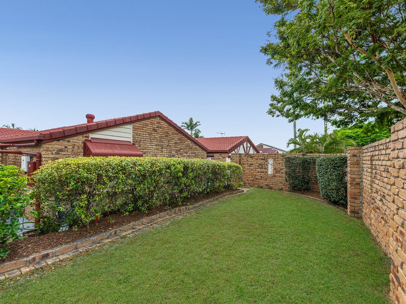 Photo - 92 Delavan Street, Wishart QLD 4122 - Image 16