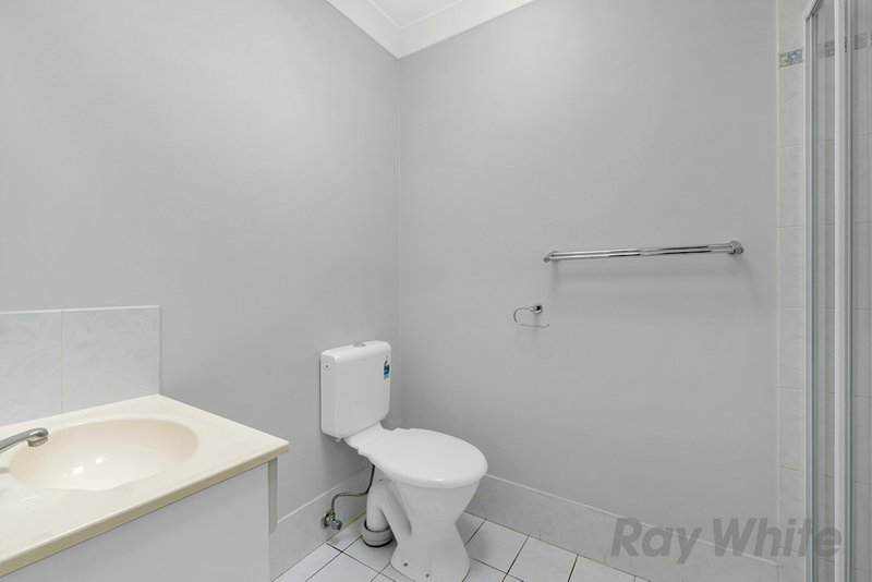 Photo - 92 Ditton Road, Sunnybank Hills QLD 4109 - Image 8