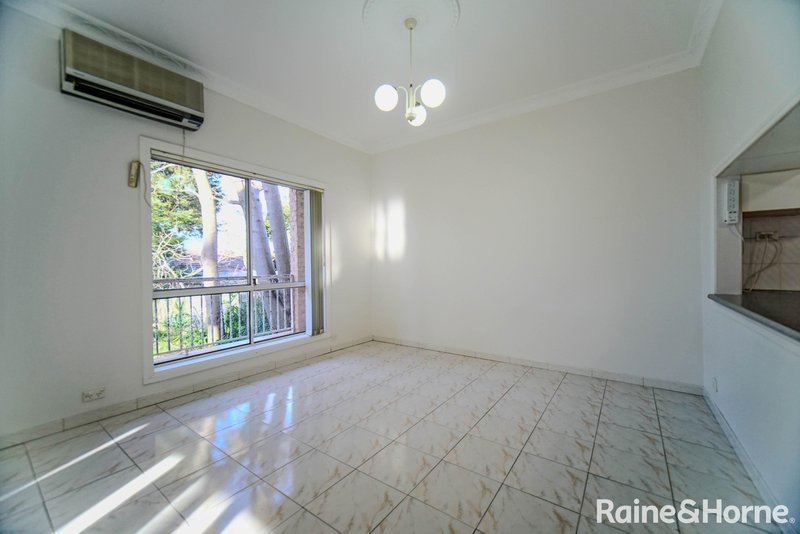 Photo - 92 Dora Street, Hurstville NSW 2220 - Image 5