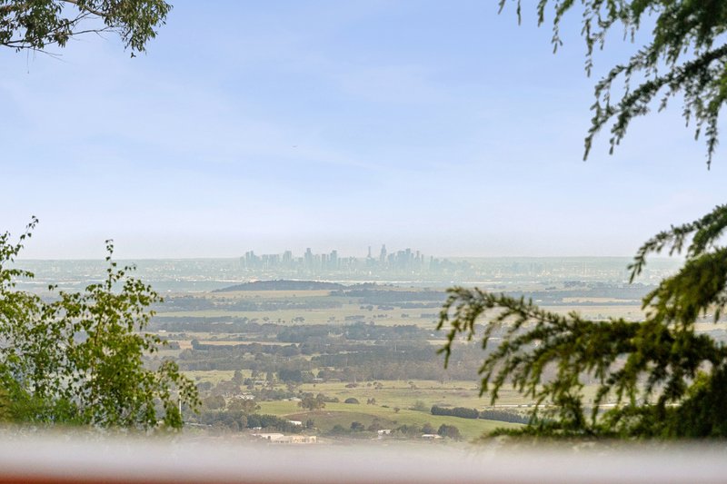 Photo - 92 Douglas Road, Mount Macedon VIC 3441 - Image 2