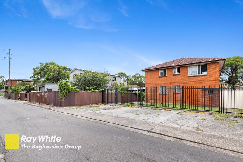 Photo - 92 Duke Street, Campsie NSW 2194 - Image 3