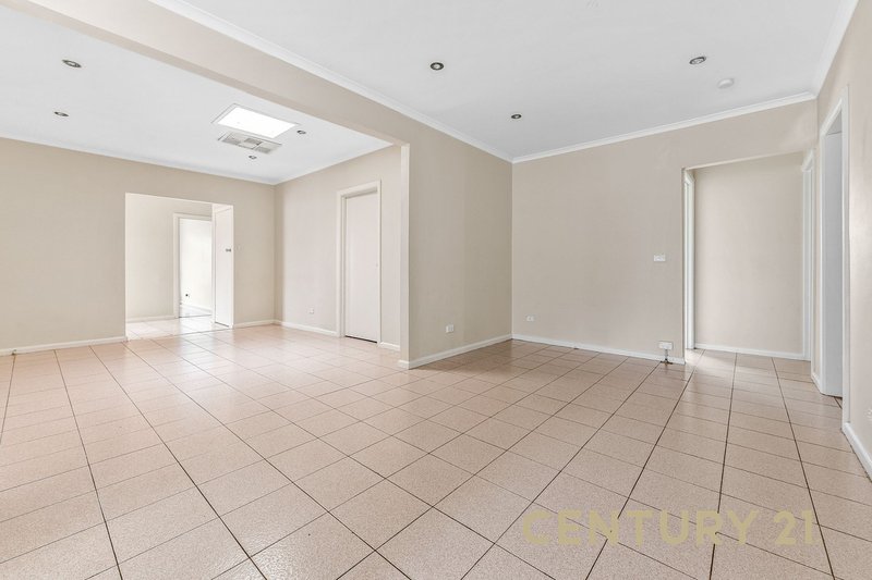 Photo - 92 Dunblane Road, Noble Park VIC 3174 - Image 7