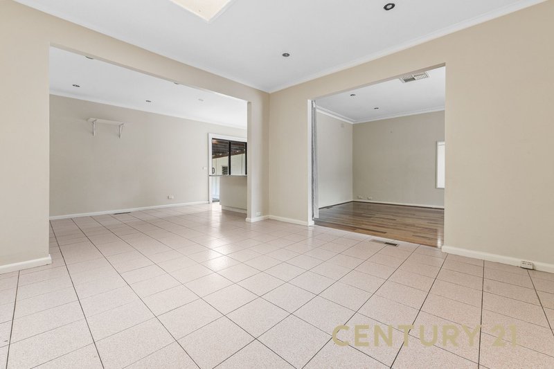 Photo - 92 Dunblane Road, Noble Park VIC 3174 - Image 8