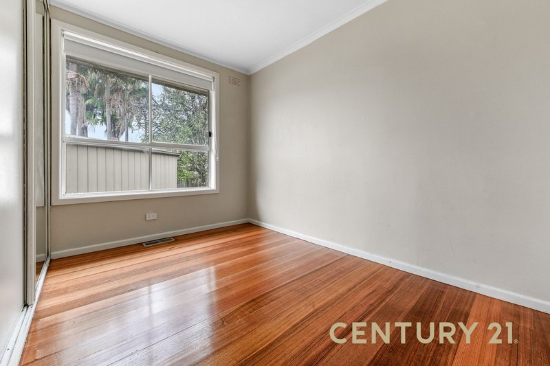 Photo - 92 Dunblane Road, Noble Park VIC 3174 - Image 9