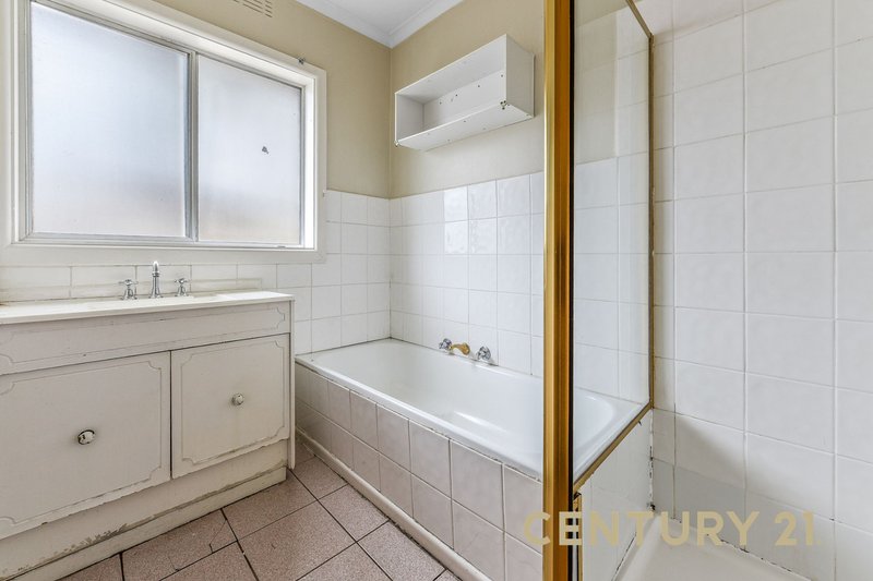 Photo - 92 Dunblane Road, Noble Park VIC 3174 - Image 13