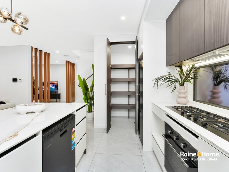 Photo - 92 Eighth Avenue, Austral NSW 2179 - Image 7