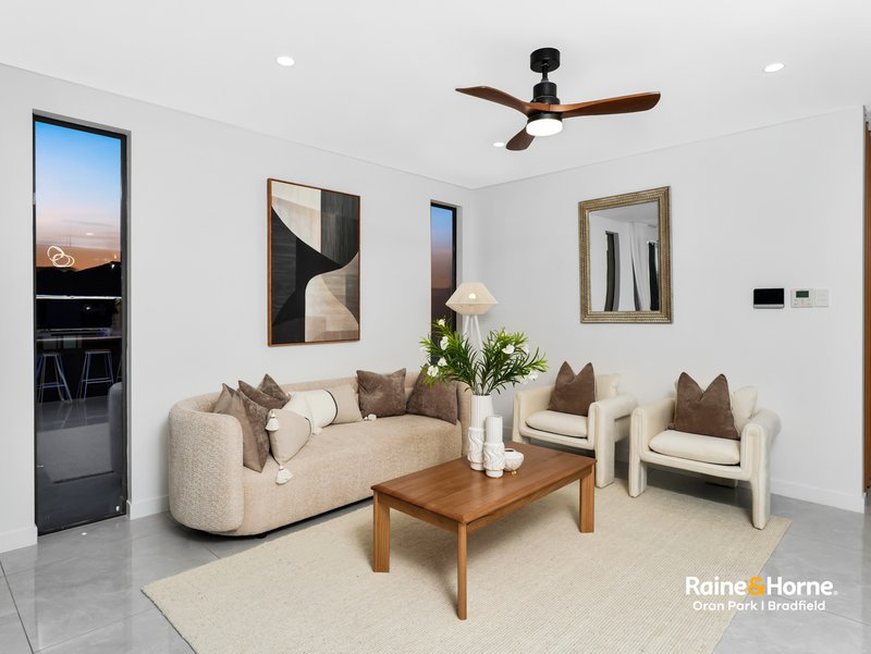 Photo - 92 Eighth Avenue, Austral NSW 2179 - Image 10